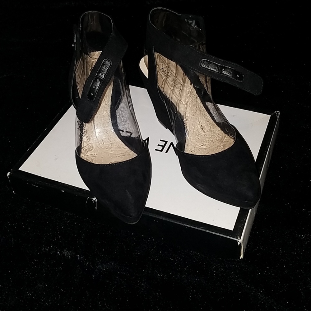 Nine west